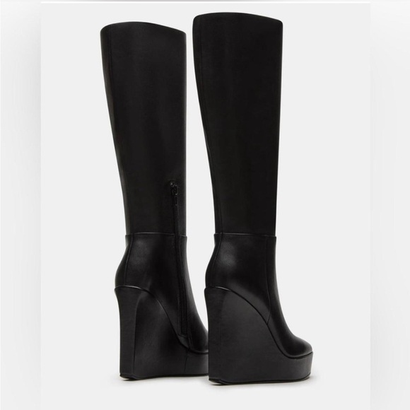 Steve Madden Black Heeled Boots - Picture 2 of 4